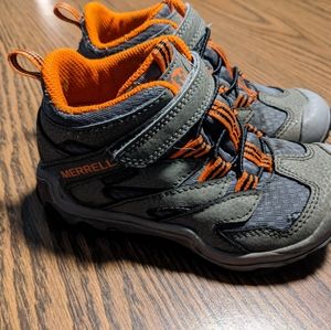 Youth Merrell hiking boot